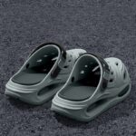 Fashionable Eva Clogs Shoes Lightweight  Men's Slippers - Image 4